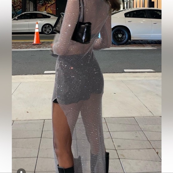 ZARA BLOGGERS FAV RHINESTONES MESH DRESS SILVER - Picture 10 of 14